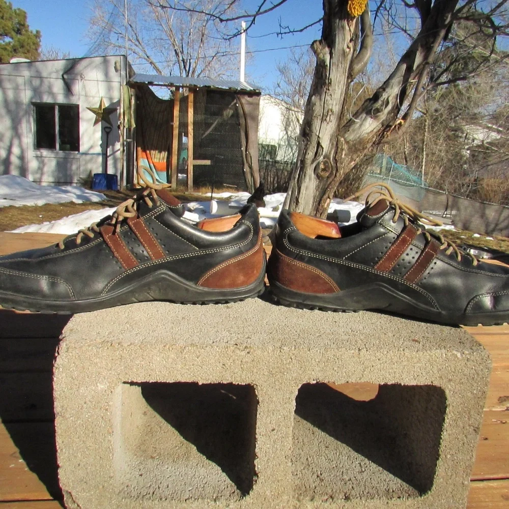 Cole Haan Country Black Brown Leather Vibram Sole Oxfords - Picture 4 of 7